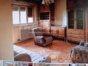 Prodajem stan od 54m2 u centru Bačke Topole